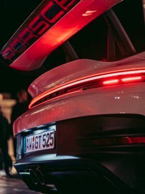 Cadre voiture en plexi 5mm